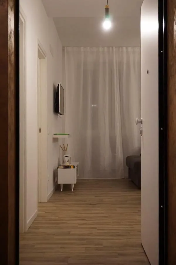 Lumina Apartment & Free Parking Florence Italy